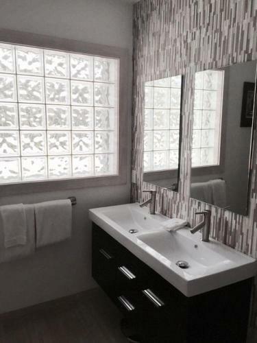 Hostal Coral Reef Guesthouse