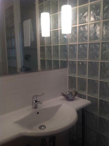 Hostal Coral Reef Guesthouse