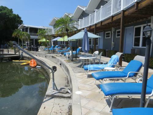 Hotel Dolphin Inn