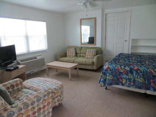 Hotel Dolphin Inn