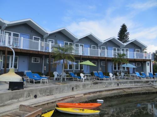 Hotel Dolphin Inn