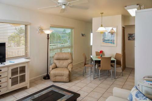 Aparthotel Windjammer Resort And Beach Club