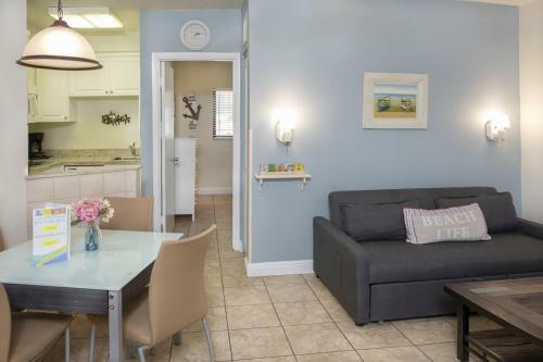 Aparthotel Windjammer Resort And Beach Club