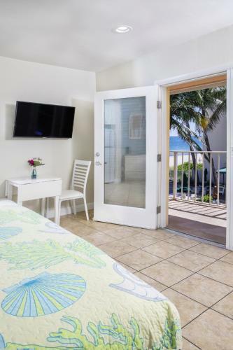 Aparthotel Windjammer Resort And Beach Club