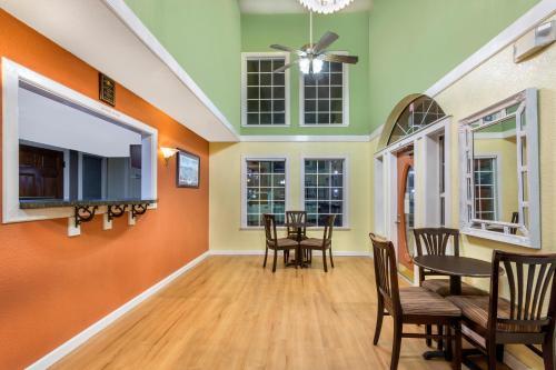 Hotel Howard Johnson Express Gainesville