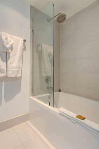 Beachwalk Resort Apartment