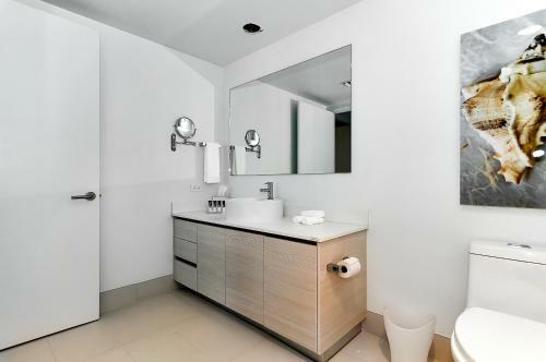 Apartamento Beachwalk Resort By Sunnyside Retreats