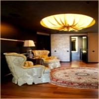 Royal Square Hotel And Suites