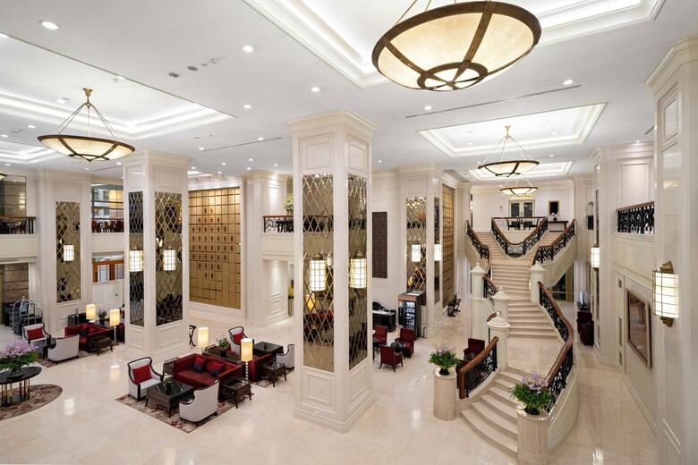 Hotel Grande Centre Point