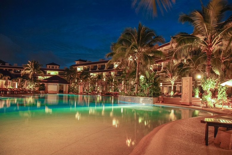 Hotel Alpina Phuket Nalina Resort & Spa