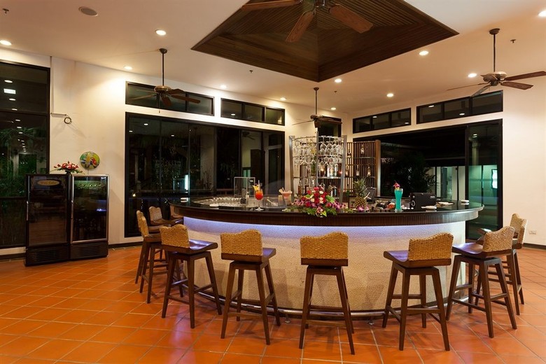Hotel Alpina Phuket Nalina Resort & Spa