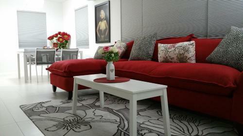 Aparthotel Downtown Hollywood Boutique Hotel