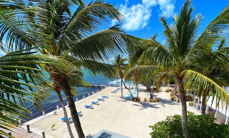 Hotel Pines & Palms Resort