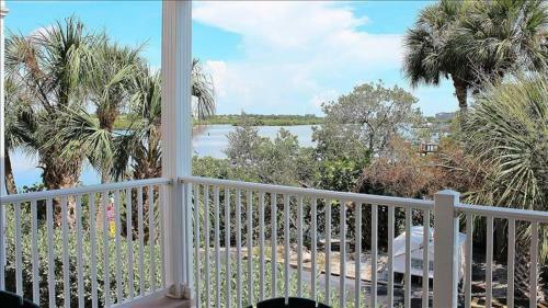 Apartamento Captain's Cove 304
