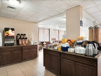 Hotel Days Inn Jacksonville Airport