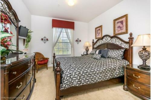Three-bedroom Townhome Davenport