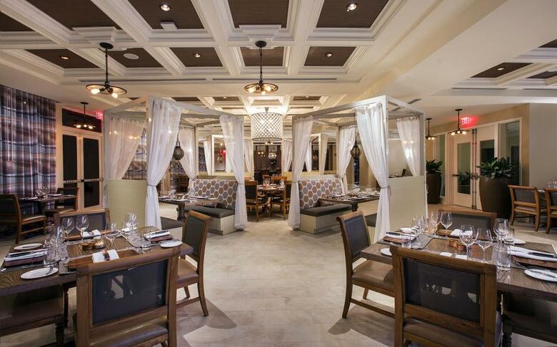 Hotel Playa Largo Resort & Spa, Autograph Collection