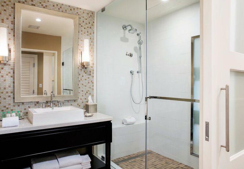 Hotel Playa Largo Resort & Spa, Autograph Collection
