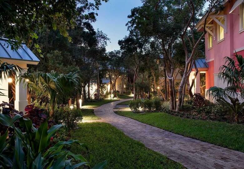 Hotel Playa Largo Resort & Spa, Autograph Collection