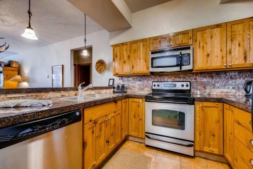 Hotel Snow Flower By Wyndham Vacation Rentals