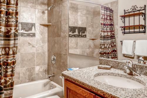 Hotel Snow Flower By Wyndham Vacation Rentals