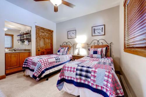 Hotel Snow Flower By Wyndham Vacation Rentals