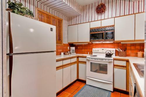 Hotel Snow Flower By Wyndham Vacation Rentals