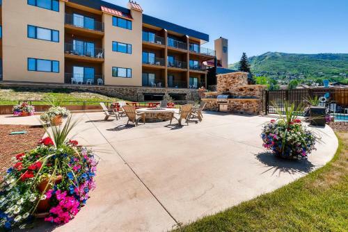 Hotel Snow Flower By Wyndham Vacation Rentals