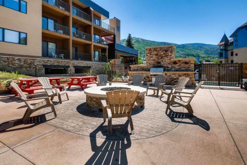 Hotel Snow Flower By Wyndham Vacation Rentals
