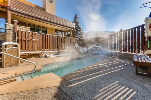Hotel Snow Flower By Wyndham Vacation Rentals