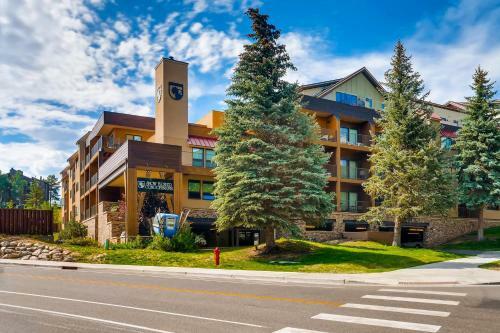 Hotel Snow Flower By Wyndham Vacation Rentals
