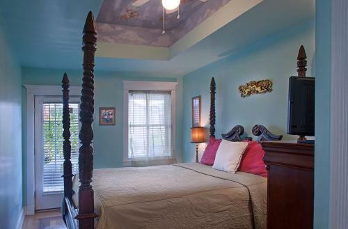 Bed & Breakfast Coco Plum Inn