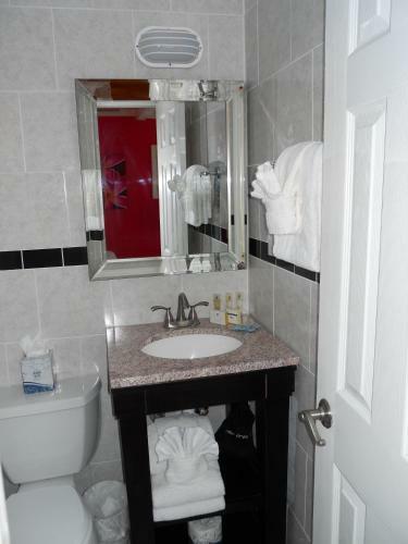 Bed & Breakfast Duval Inn - Key West