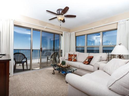 Apartamento Emerald Towers West 3007