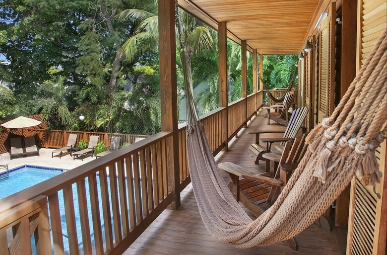 Hotel Island City House