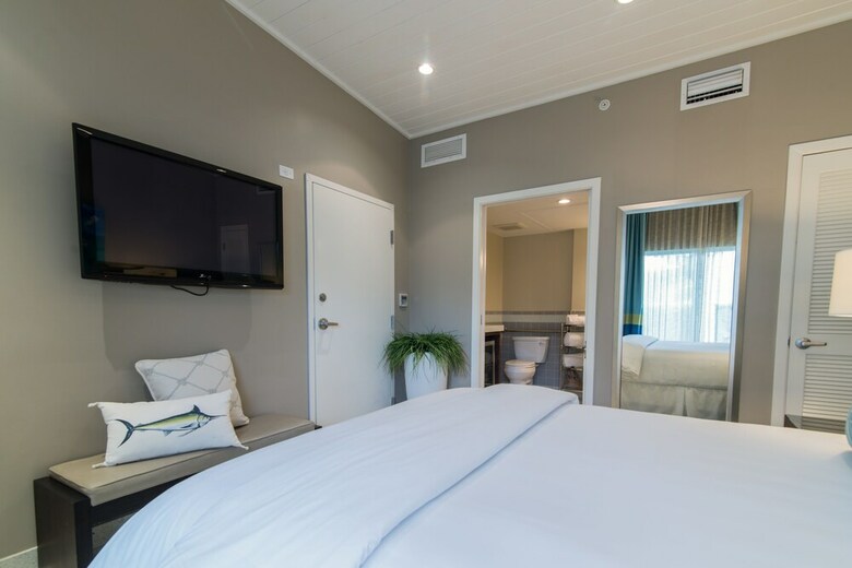 Posada Orchid Key Inn