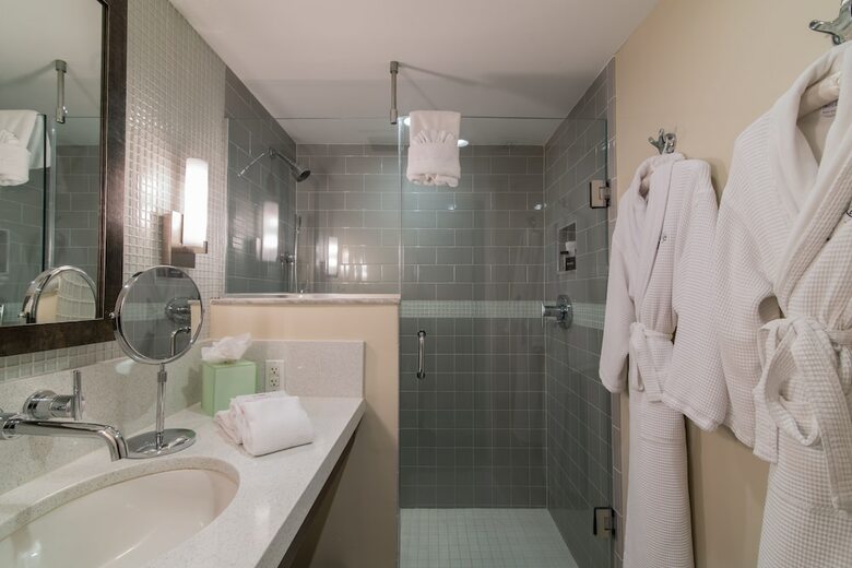 Posada Orchid Key Inn