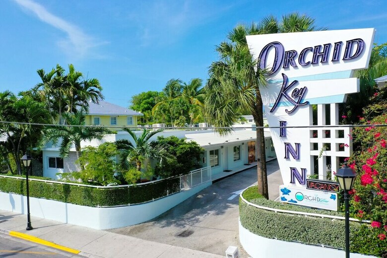 Posada Orchid Key Inn