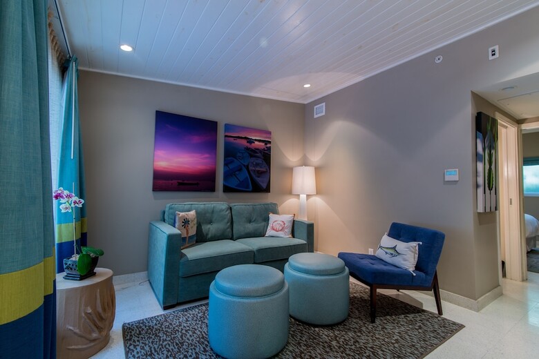 Posada Orchid Key Inn