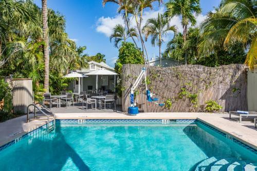 Posada Southernmost Inn