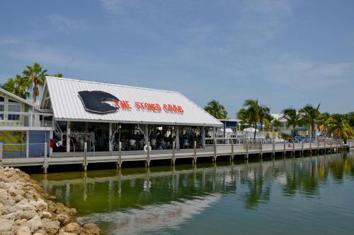 Hotel Ibis Bay Resort