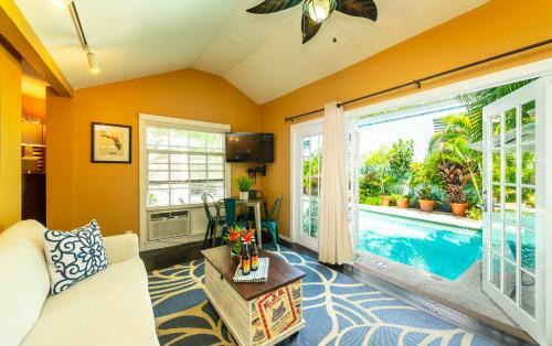 Rose Lane Villas