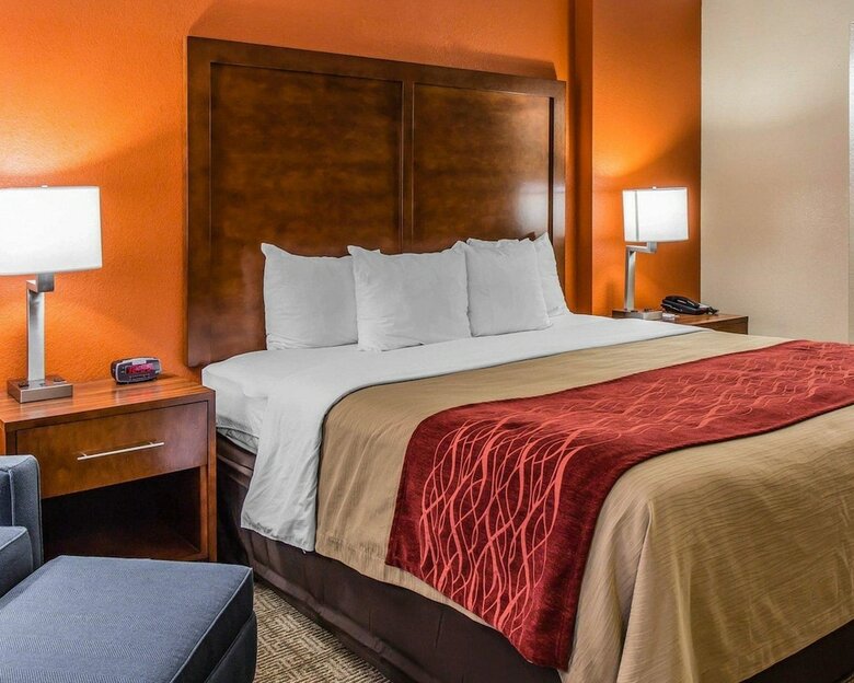 Hotel Comfort Inn And Suites Lakeland