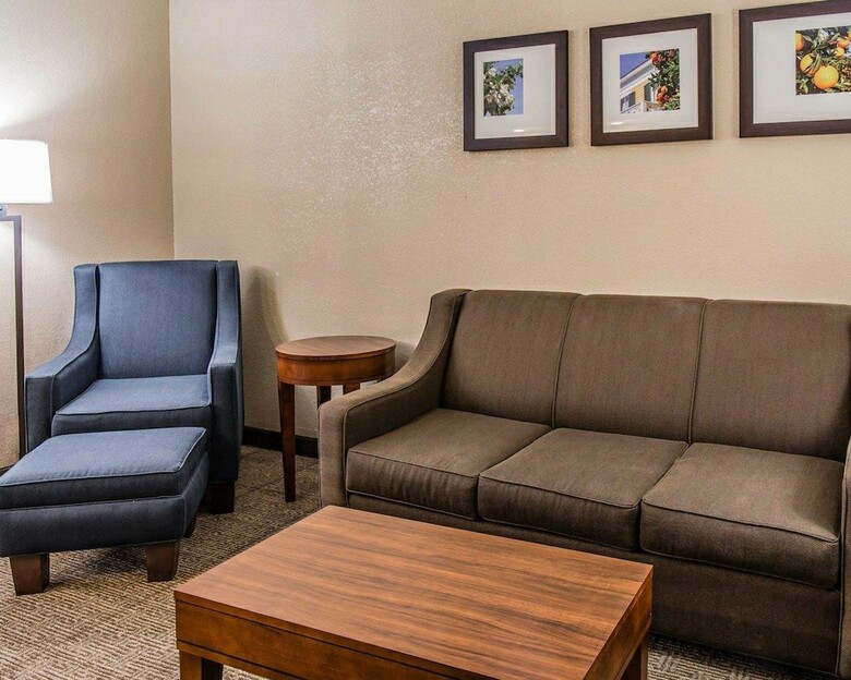 Hotel Comfort Inn And Suites Lakeland