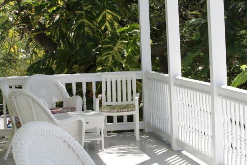 Avalon Bed And Breakfast
