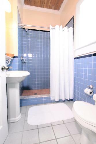 Avalon Bed And Breakfast