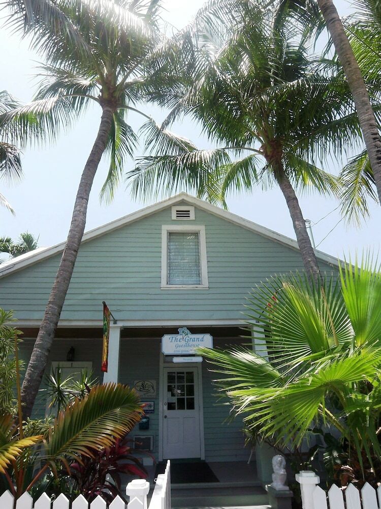Bed & Breakfast The Grand Guesthouse