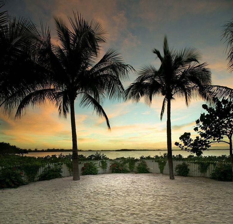 Parrot Key Hotel And Resort
