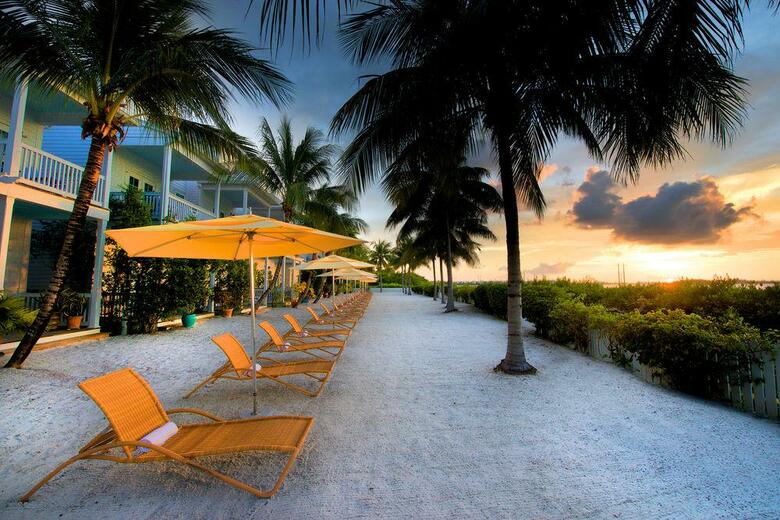 Parrot Key Hotel And Resort