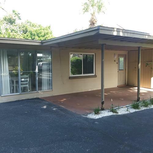 Posada Turtle Crawl Inn - Longboat Key